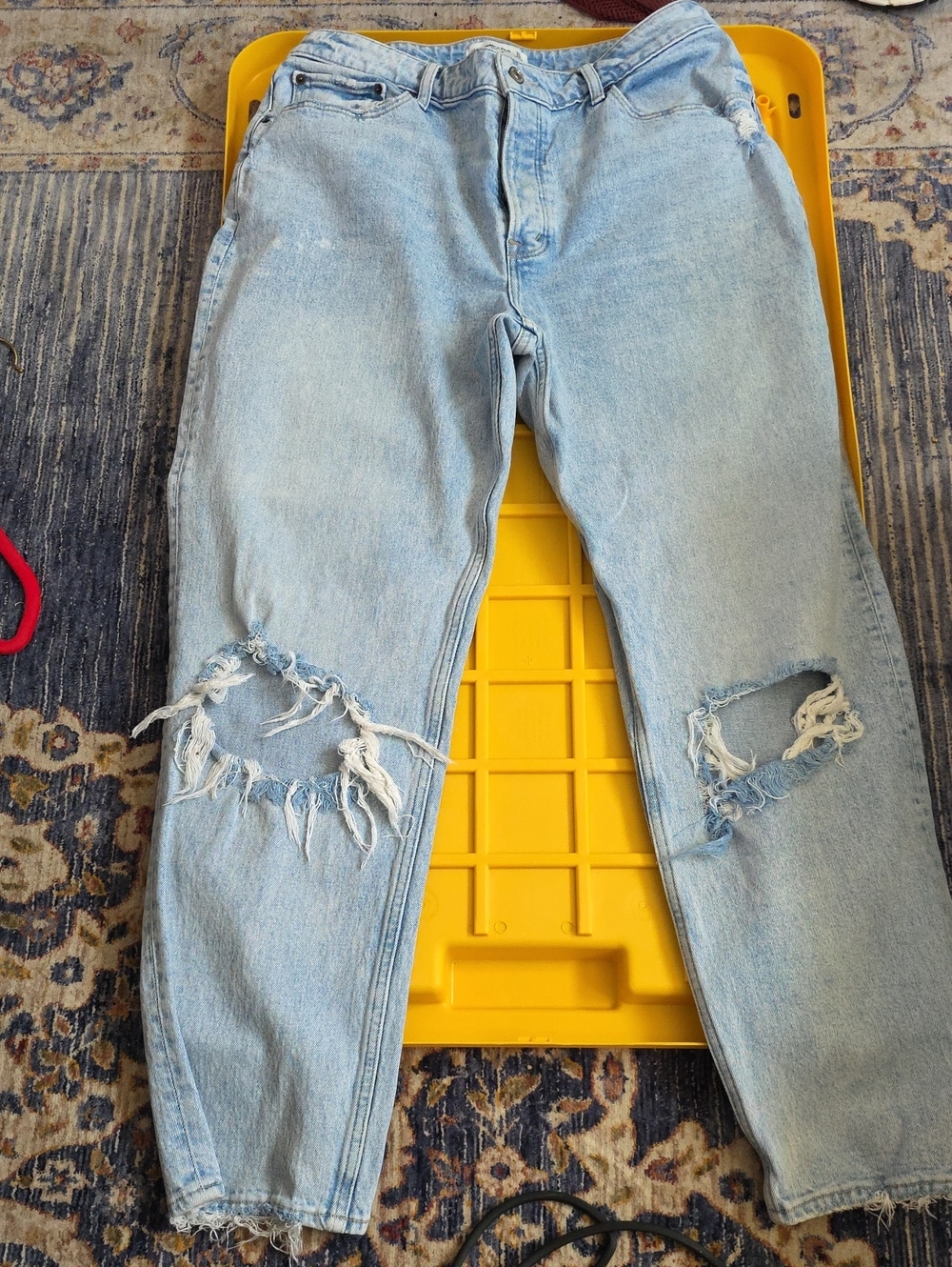 Abercrombie & Fitch Light Blue Distressed Relaxed Jeans